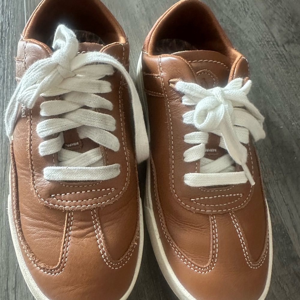 Women's Casual Ola Kai Leather Sneakers in Brown with White Laces